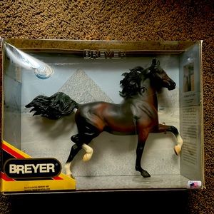 No. 472 Huckleberry Bey Arabian Stallion Breyer